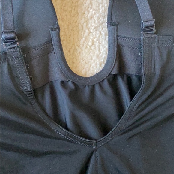 Spanx Fancy Plunge Low Back Mid Thigh Bodysuit - Picture 6 of 7